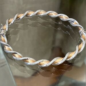 10k solid Elegant Twisted Gold Bracelet